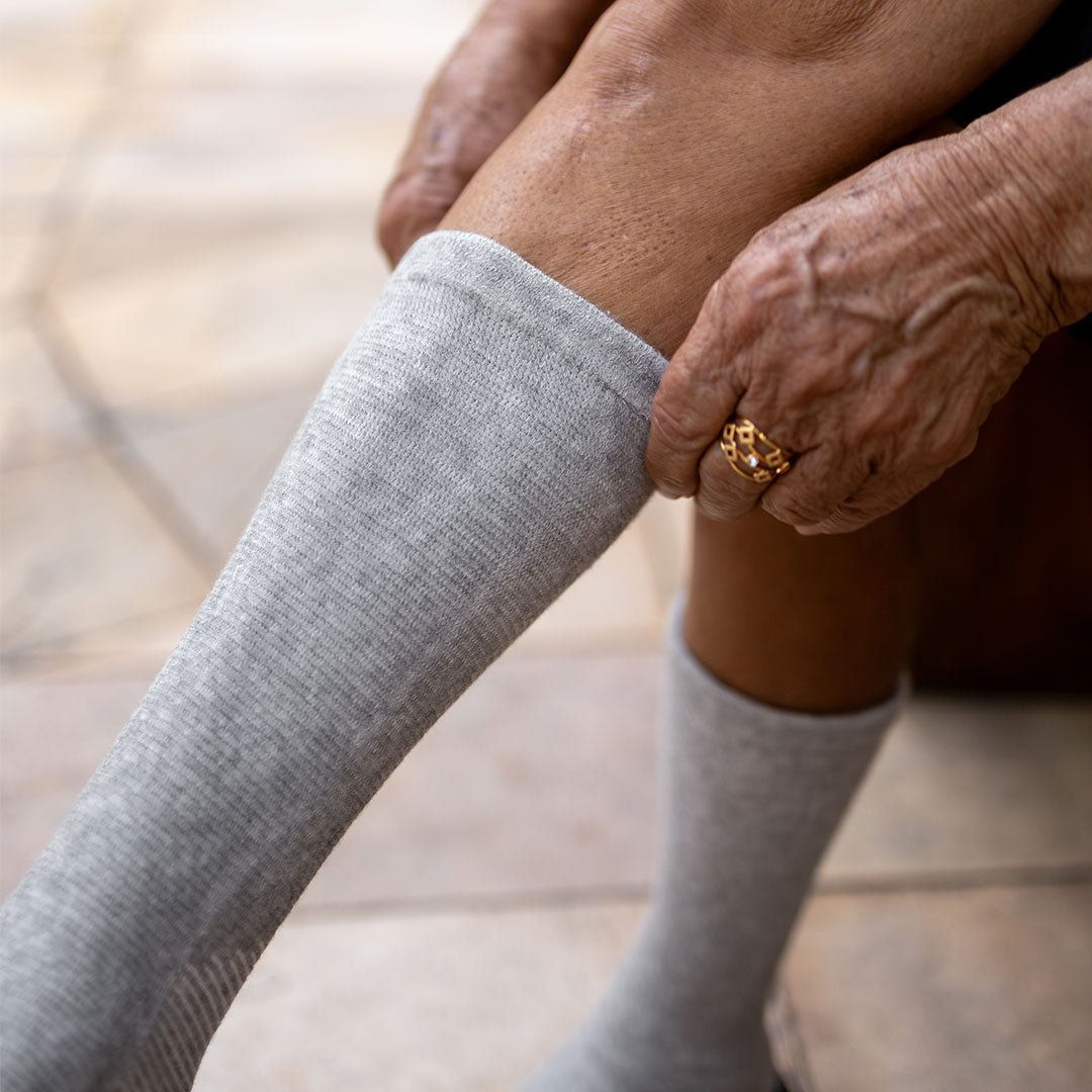 Premium Anti - Fatigue Bamboo Footsleeves - Nervanora